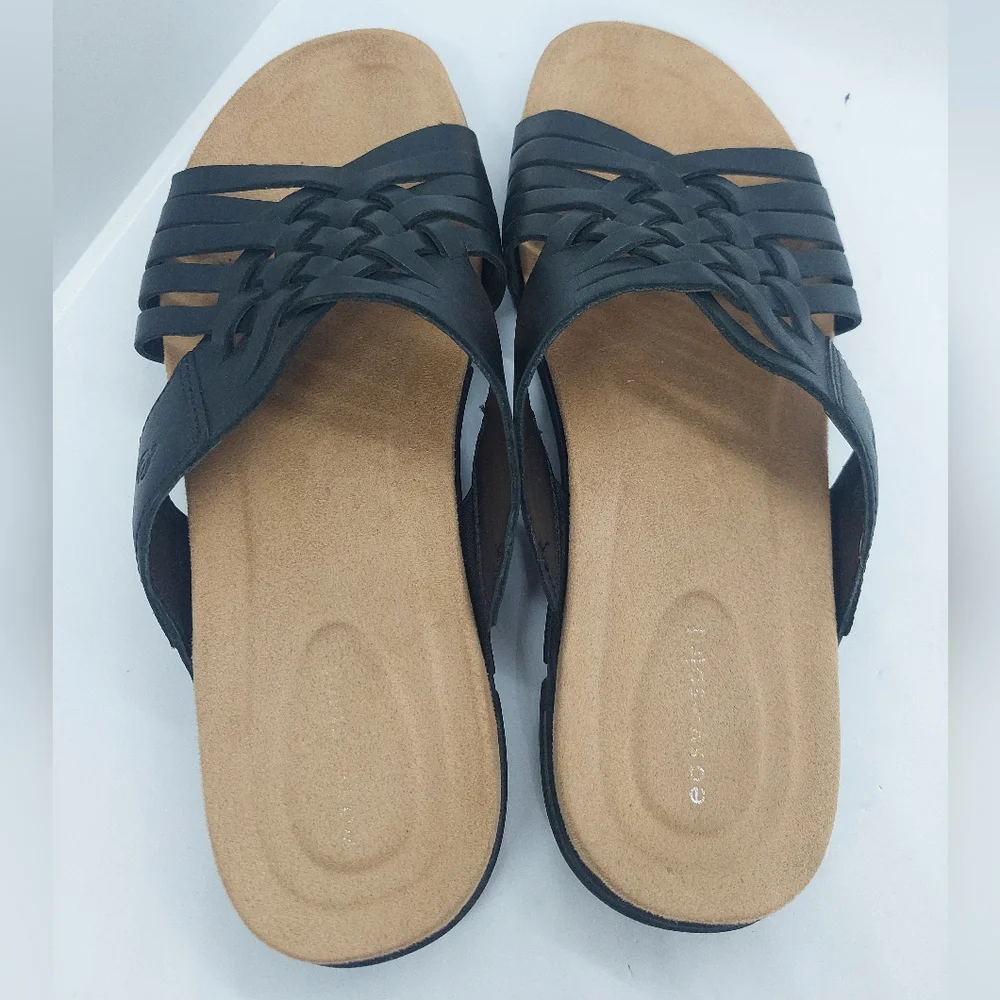 Easy Spirit Semeadow Slip On Sandals Size 8.5M Black Leather Open Toe Shoe